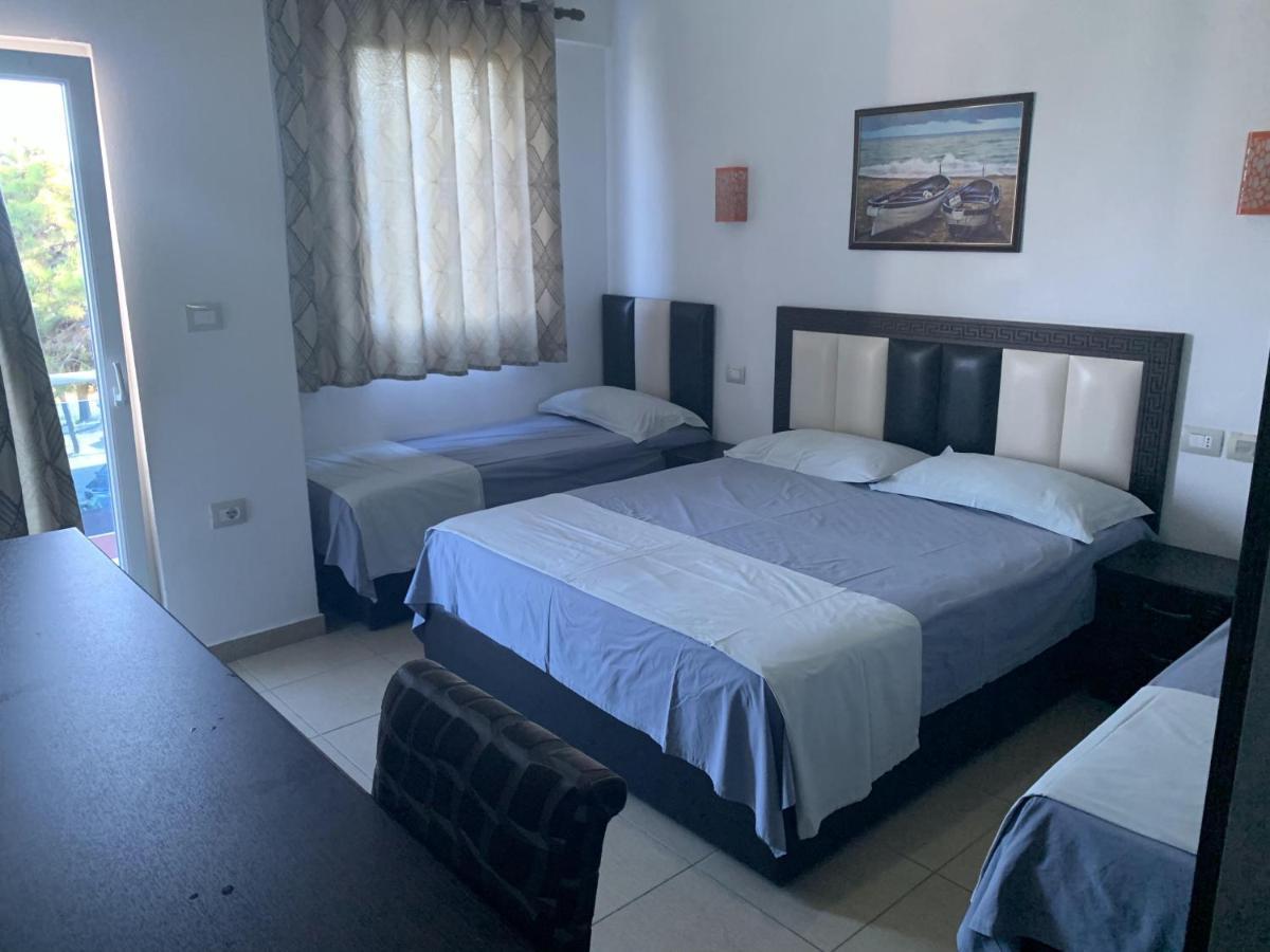 Center Park Hotell Velipojë Eksteriør bilde