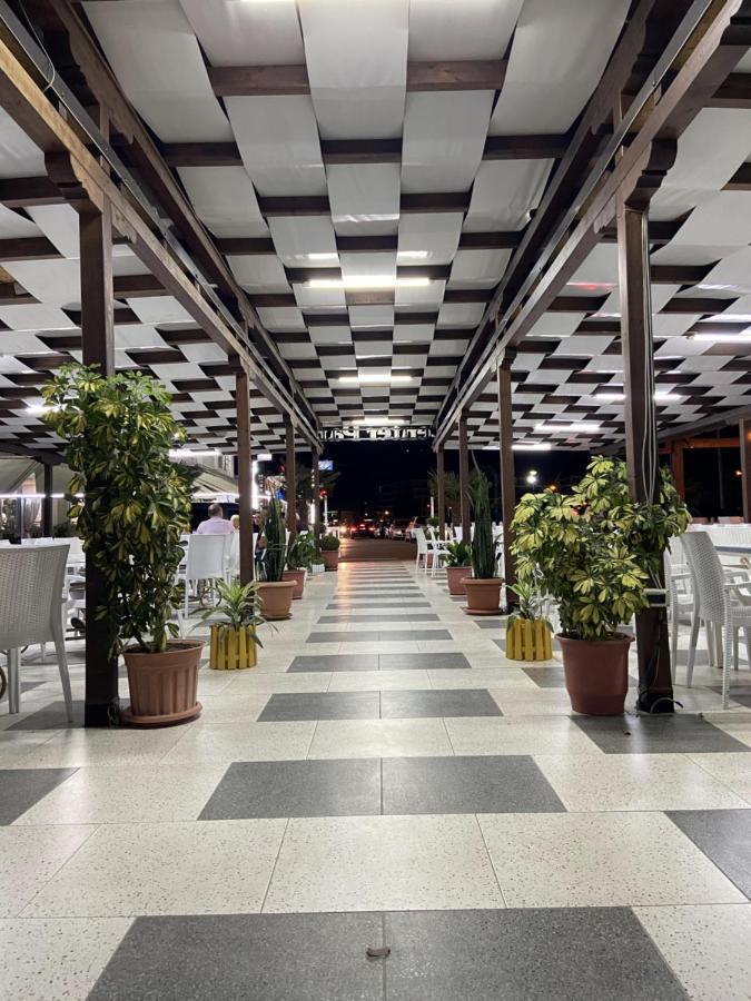 Center Park Hotell Velipojë Eksteriør bilde
