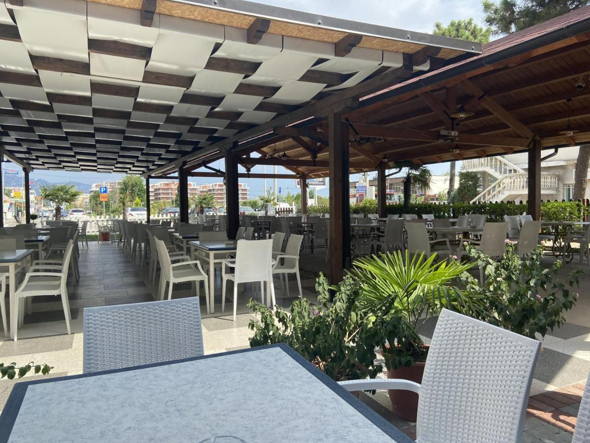 Center Park Hotell Velipojë Eksteriør bilde