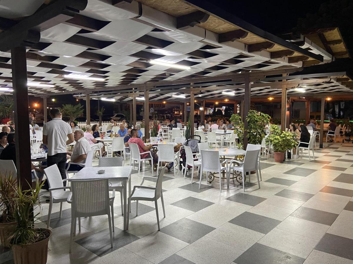 Center Park Hotell Velipojë Eksteriør bilde