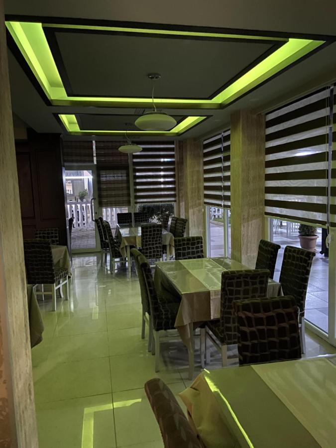 Center Park Hotell Velipojë Eksteriør bilde