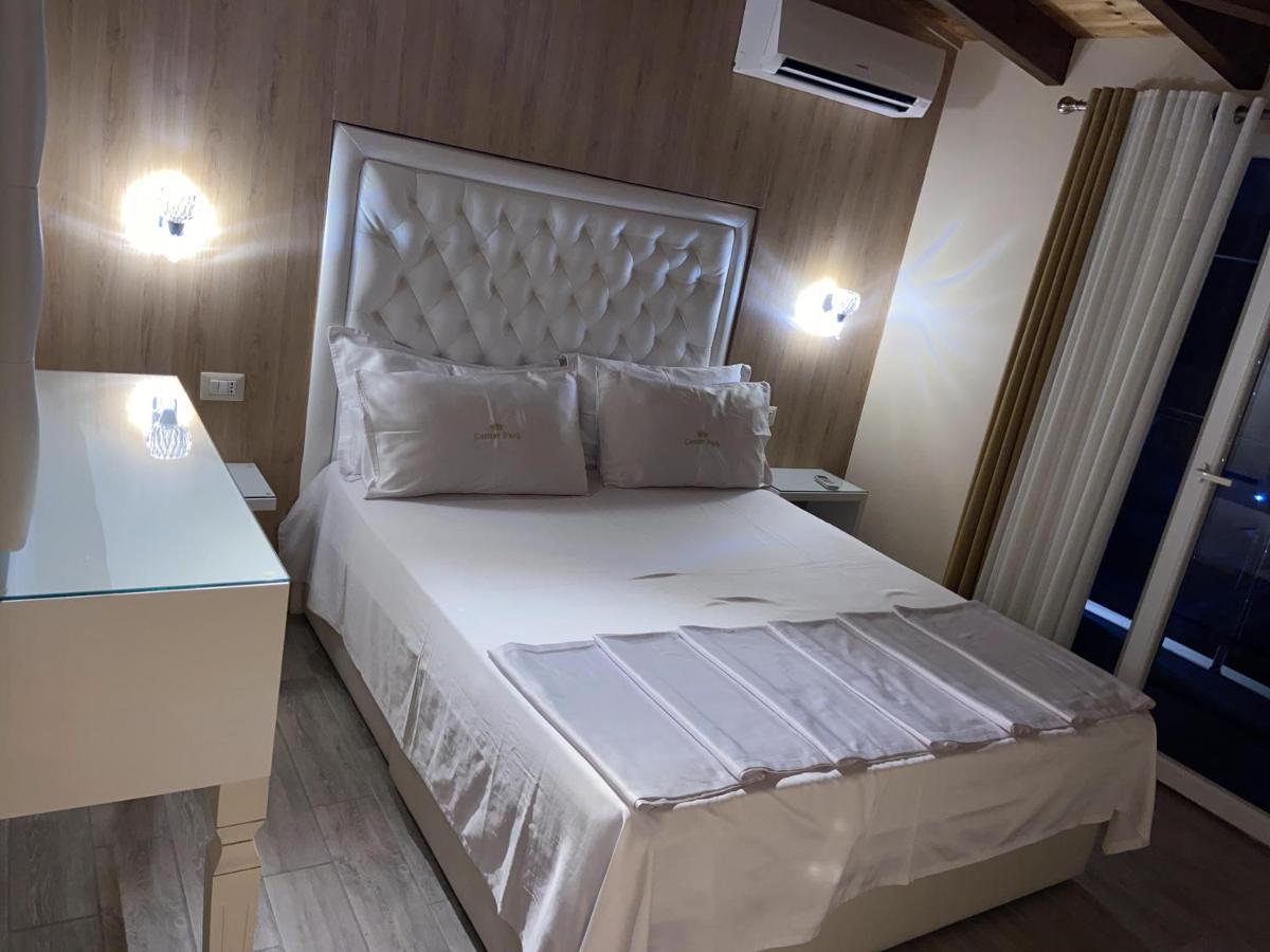 Center Park Hotell Velipojë Eksteriør bilde