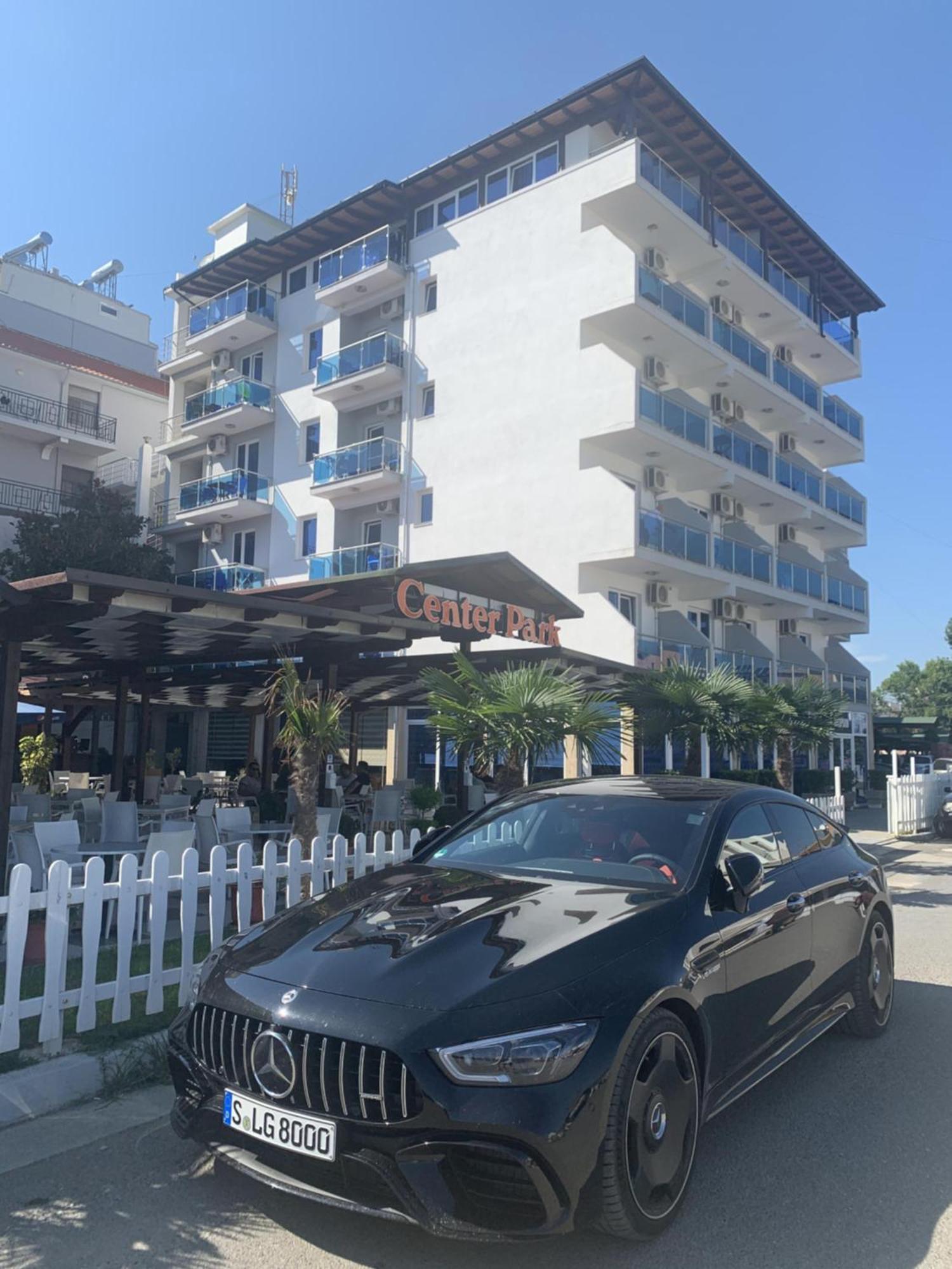 Center Park Hotell Velipojë Eksteriør bilde