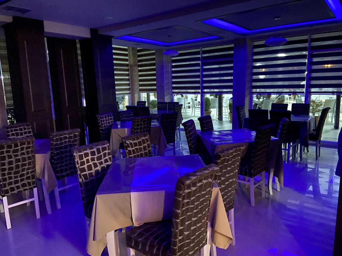 Center Park Hotell Velipojë Eksteriør bilde